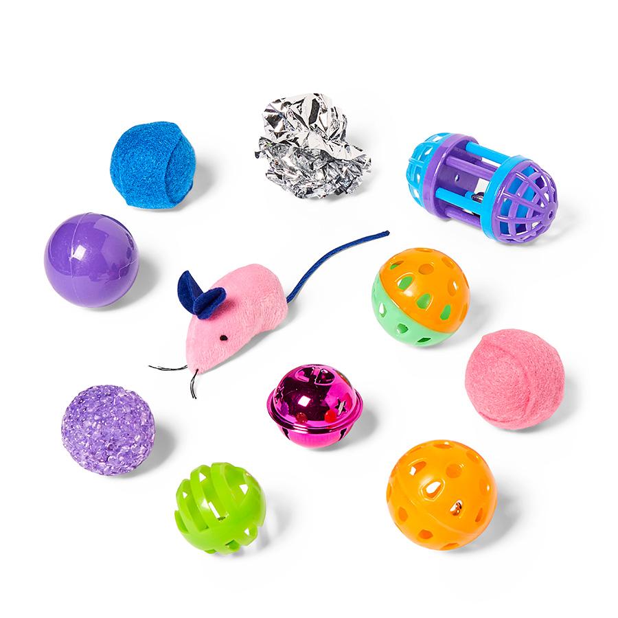 Top Toys to Keep Your Cat Entertained and Active